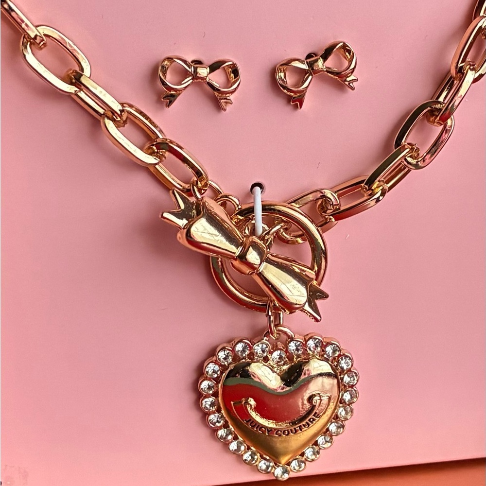 Juicy Couture Gold Heart Necklace with Bow Accents - Picture 10 of 11
